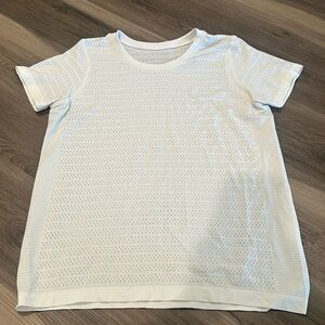 lulu lemon t shirt